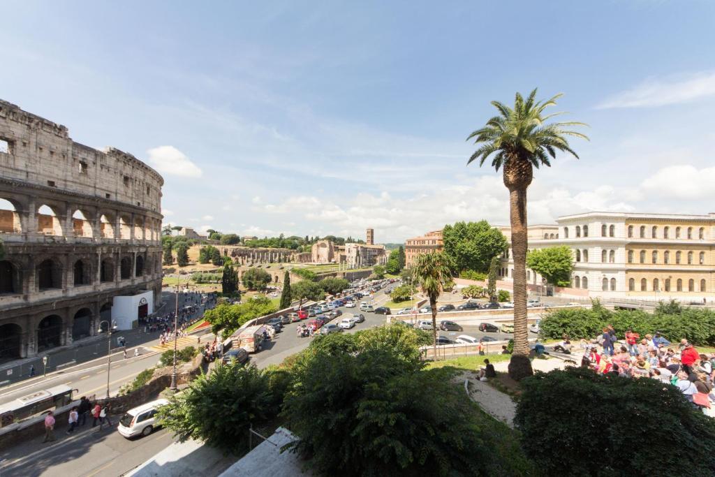 B&B Colosseo Panoramic Rooms Рим Экстерьер фото